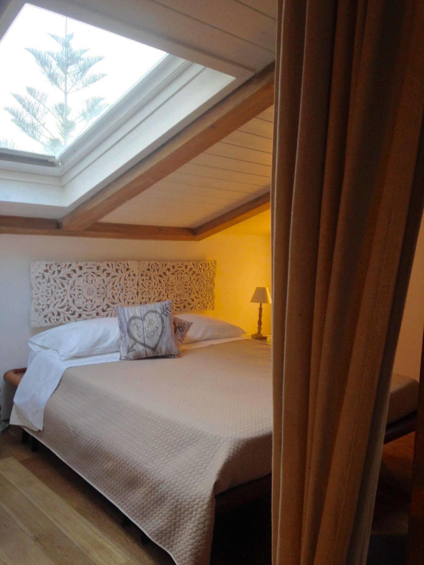 Agora Apartments Сорренто Экстерьер фото